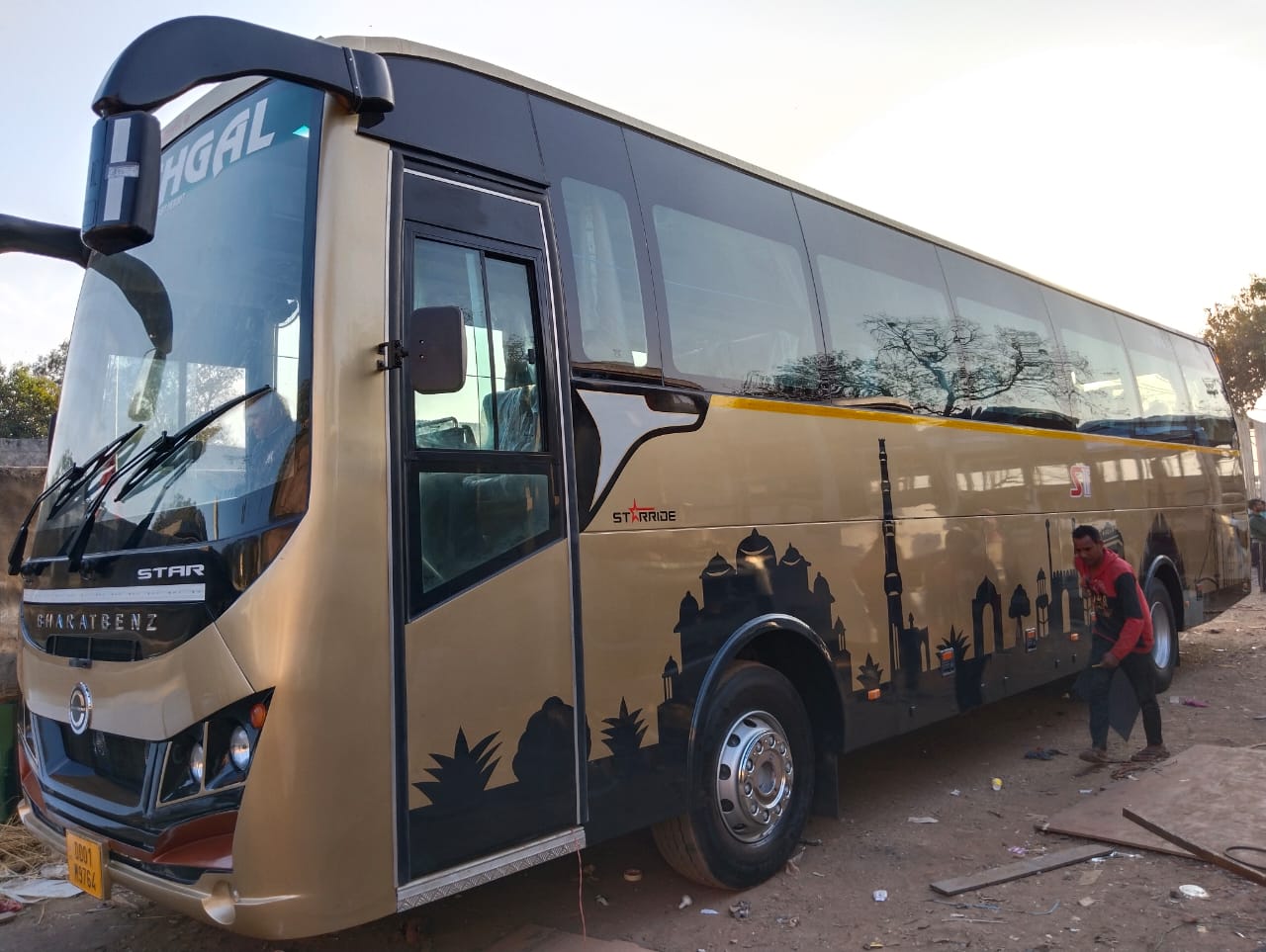 49 Seater Bus on Rent in Faridabad